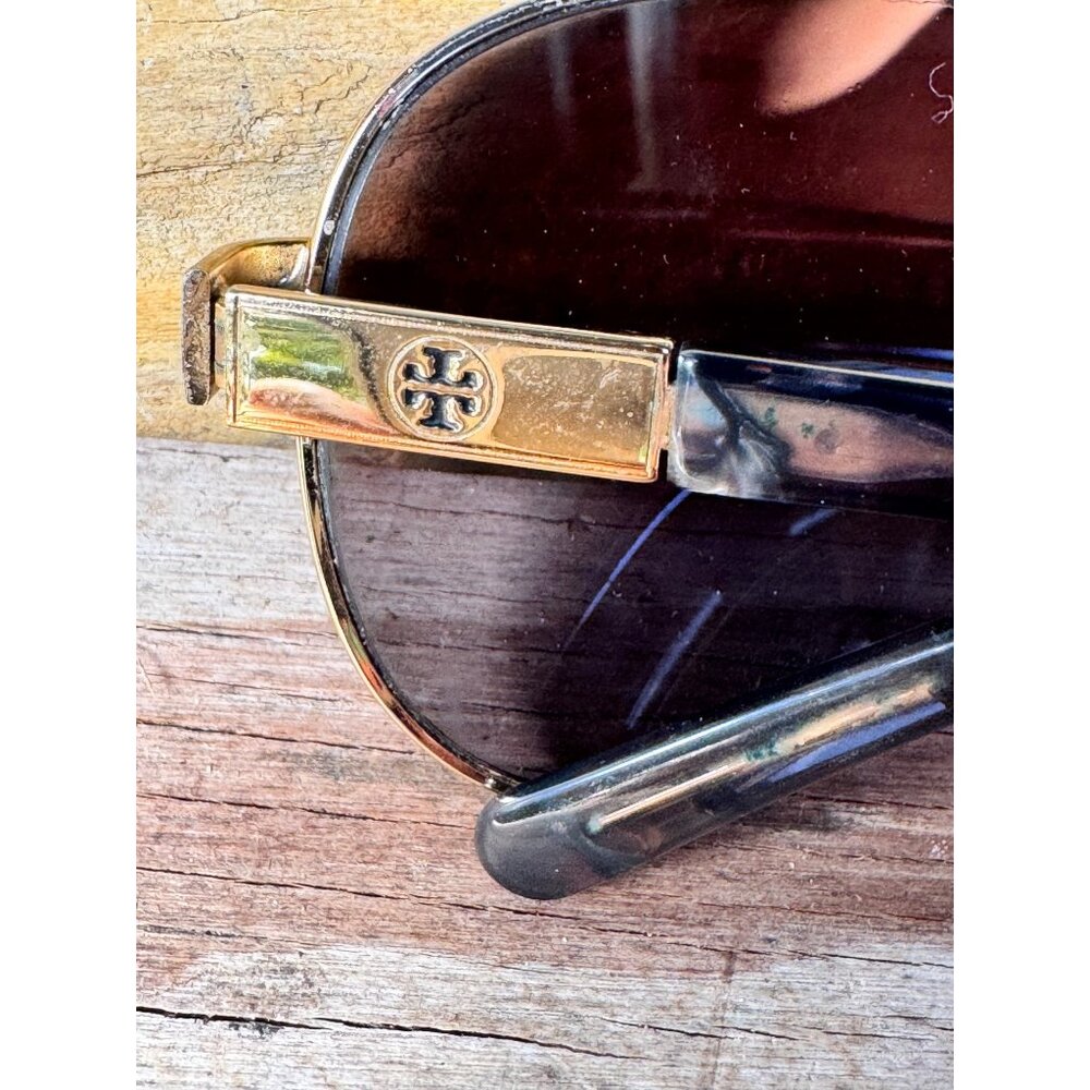 Tory Burch TY6010 1402/1E Gold Polarized Aviator Sunglasses Brown Gradient 58mm - Picture 10 of 16